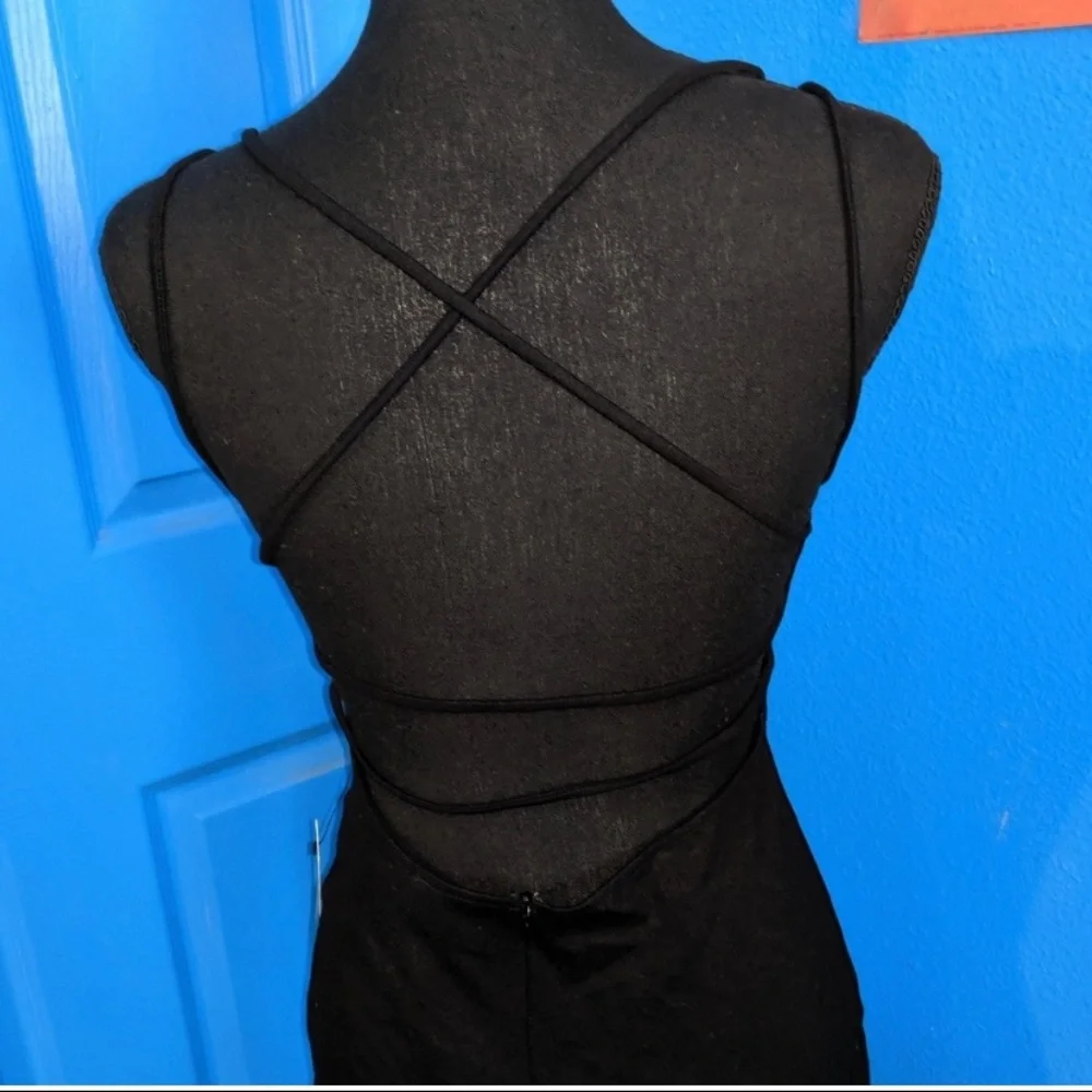 Lulus - Picture 2 of 2